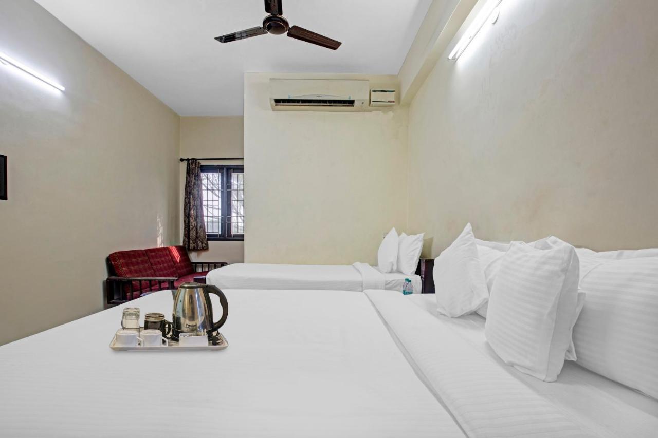 Townhouse 834 Jp Paradise Near Pvr Cinemas Skywalk Madras Buitenkant foto